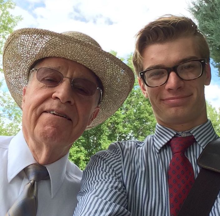 files/Me_and_grandpa_in_service_His_first_selfie.jpg